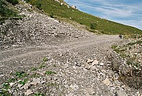 06F17p08_29A.jpg