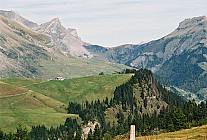 06F17p13_24A.jpg