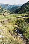 06F17p18_19A.jpg
