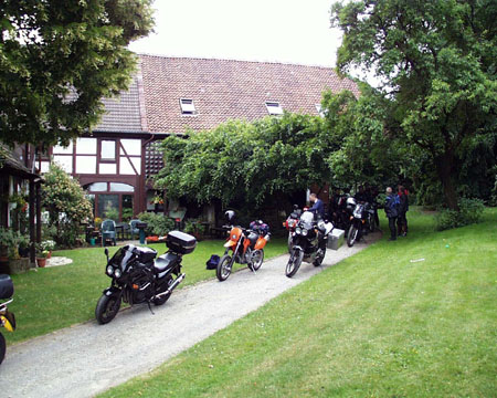 PIC00025