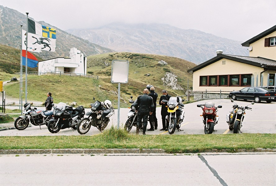 06f16p19_18a.jpg