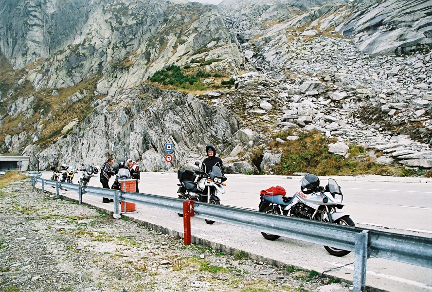 06f16p27_10a.jpg