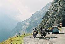 06F15p08_17A.jpg