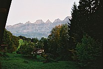 06F15p11_14A.jpg