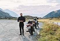 06F16p13_24A.jpg