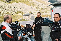 06F16p18_19A.jpg