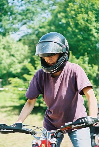06f12p19_19.jpg