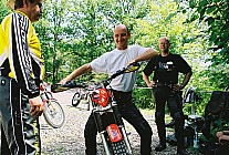 06F13p04_34.jpg