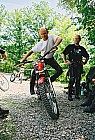 06F13p05_33.jpg